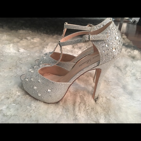 💎 Open Toe Rhinestone Pump💎 - Picture 4 of 5